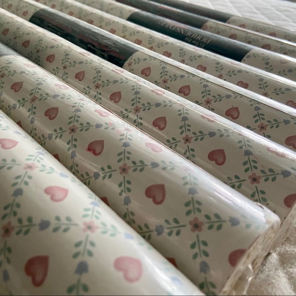 Vintage Floral Double Roll Wallpaper Wallcoverings - Picture 7 of 16